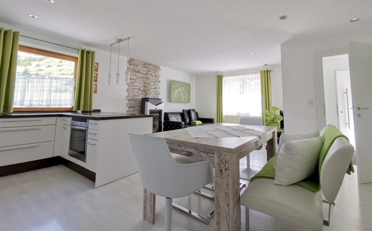 Das Alpenblick & Outdoor Lodge Nauders Eksteriør billede